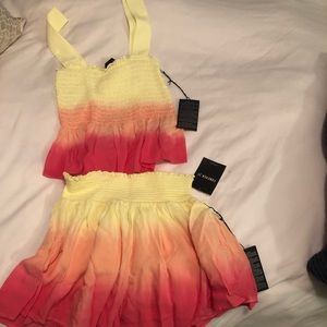 Two piece set. Xs
